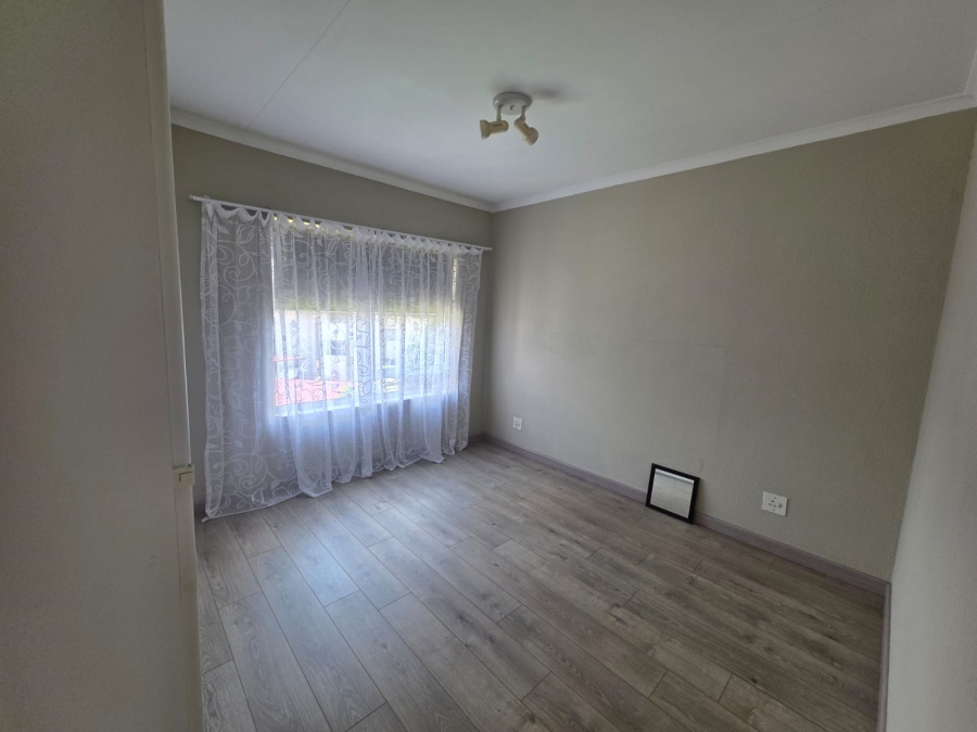 To Let 2 Bedroom Property for Rent in Vaalpark Free State